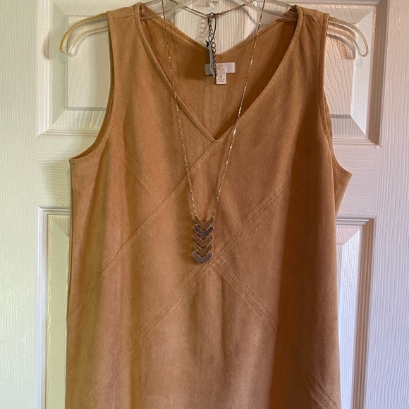 Sleeveless shift dress 🥰 - Picture 8 of 8